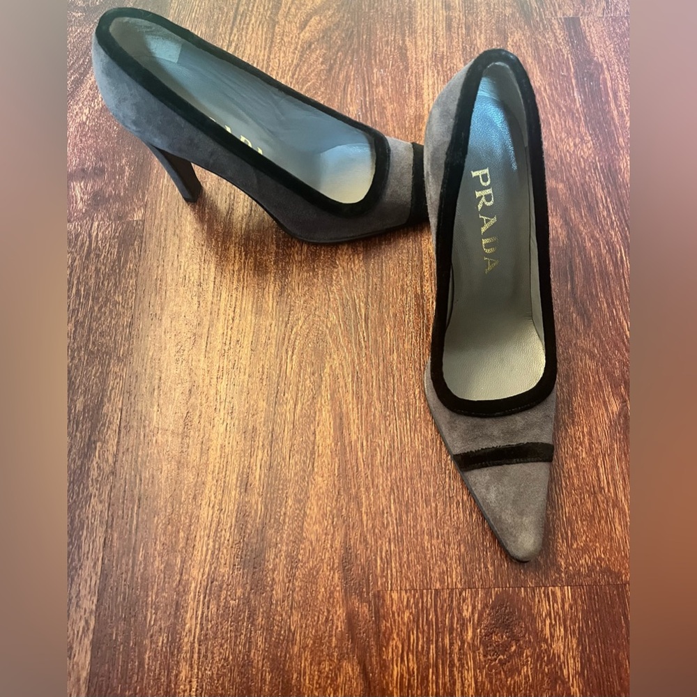 Prada Suede pump